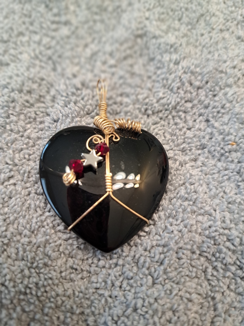 Gold-Wire Wrapped Black Heart Pendant with Garnet Beads